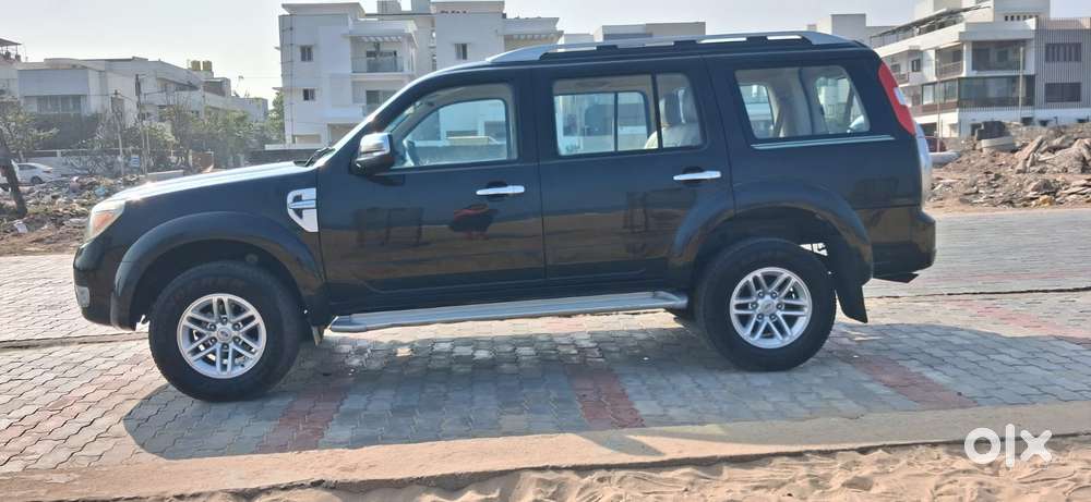 Ford Endeavour Sport Edition, 2011, Diesel