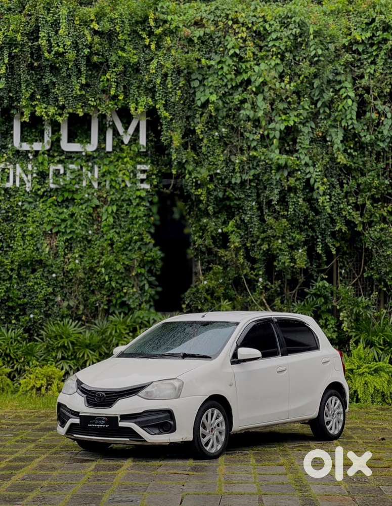 Toyota Etios Liva 2017 Km Driven 120000