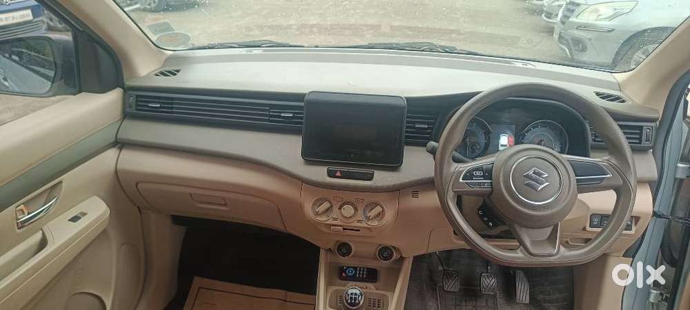 Maruti Suzuki Ertiga 1.5 Vxi, 2023, Petrol