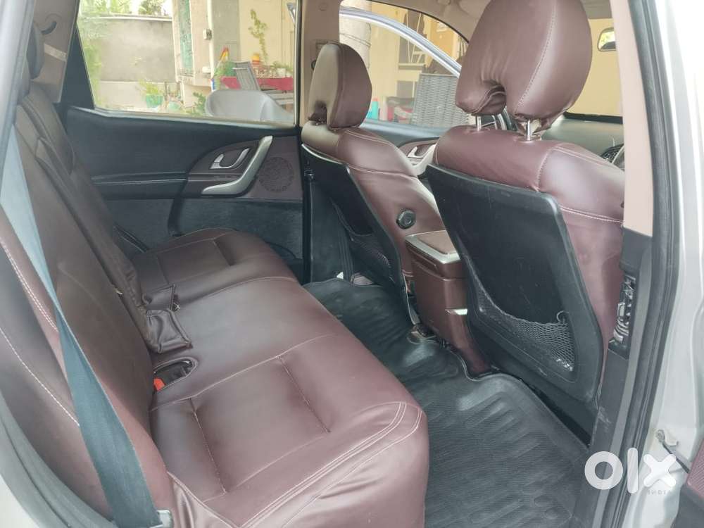 Mahindra Xuv500 2011-2015 W8 2wd, 2015