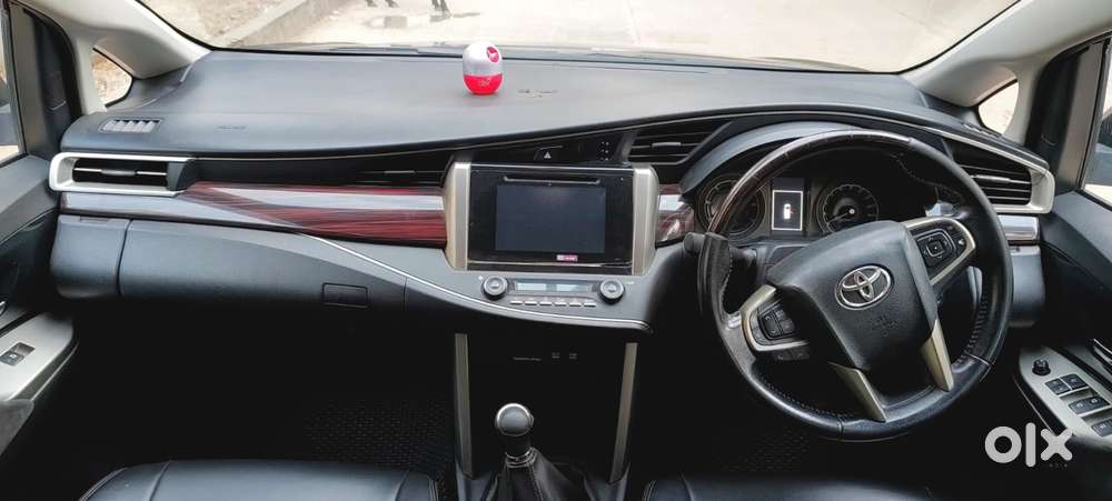Toyota Innova Crysta 2.4 V, 2017, Diesel
