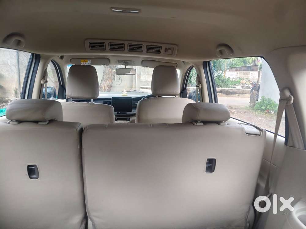 Maruti Suzuki Ertiga Zxi Shvs, 2025, Petrol