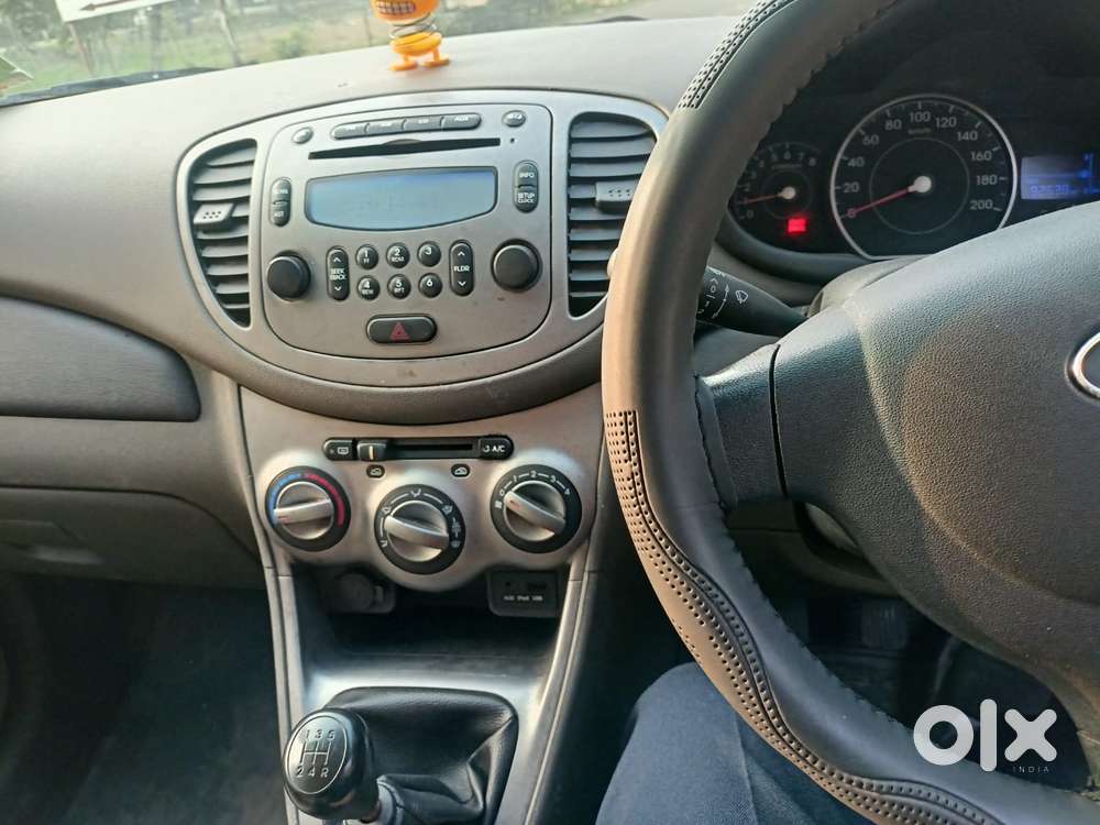 Hyundai I10 Sportz, 2012, Petrol