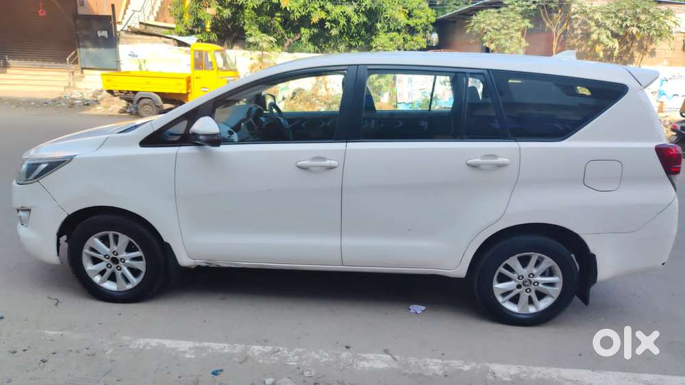 Toyota Innova Crysta 2.4 G Mt 7 Str, 2018, Diesel
