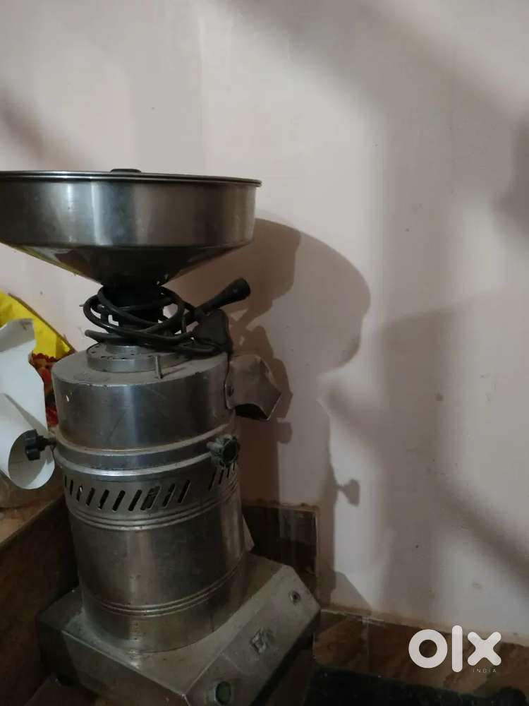 घरेलू आटा चक्की