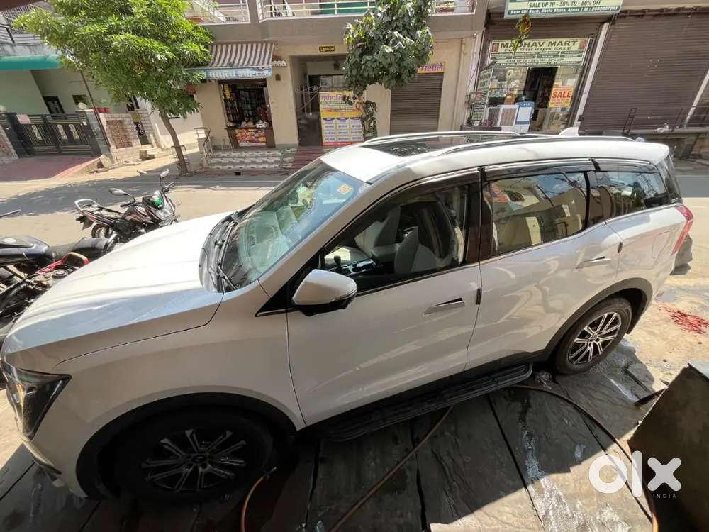 Mahindra Xuv700l 2024 Diesel 30000 Km Driven