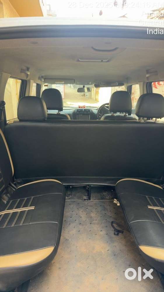 Mahindra Tuv 300 Plus 2018