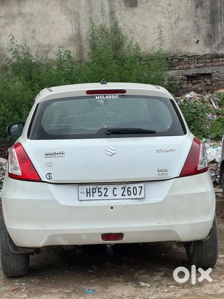 Maruti Suzuki Swift Zxi 2012