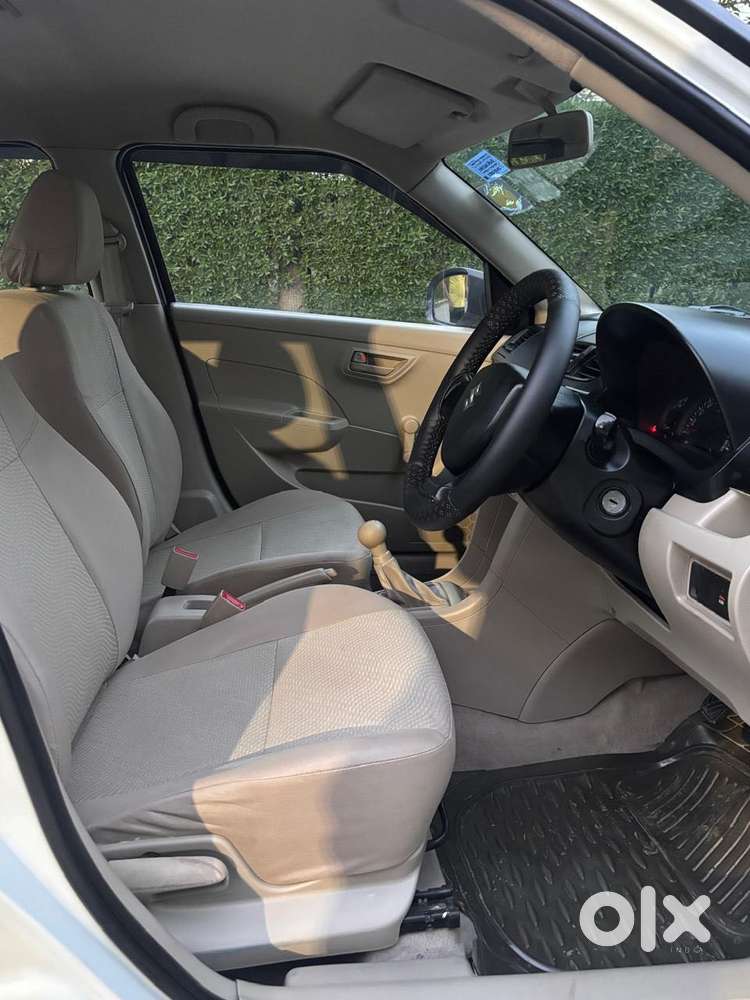 Maruti Suzuki Swift Dzire 1.2 Lxi Bsiv, 2013, Petrol