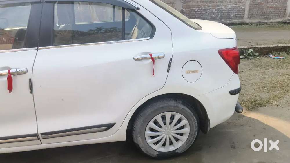 Maruti Suzuki Dzire 2018 Petrol Well Maintained With Cng
