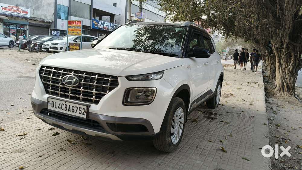 Hyundai Venue S 1.2 Petrol, 2021, Cng & Hybrids