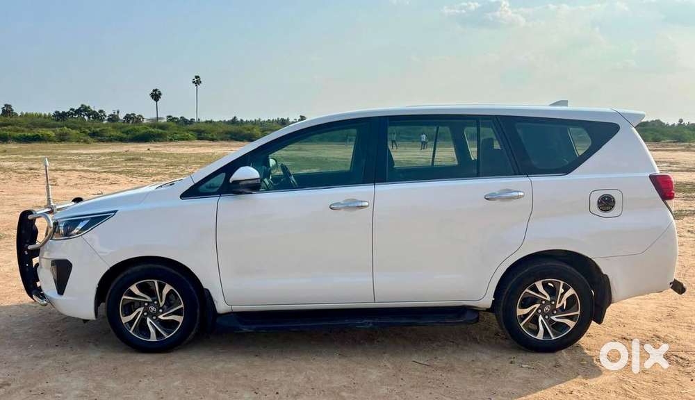 Toyota Innova Crysta 2.4 V 7 Str, 2022, Diesel