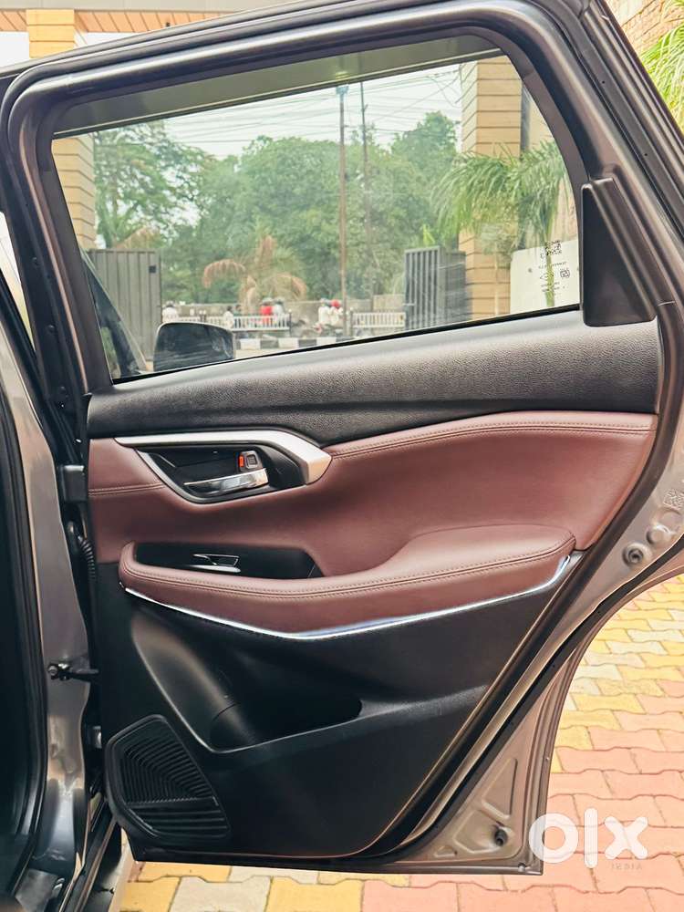 Maruti Suzuki Grand Vitara Smart Hybrid Alpha, 2024, Petrol
