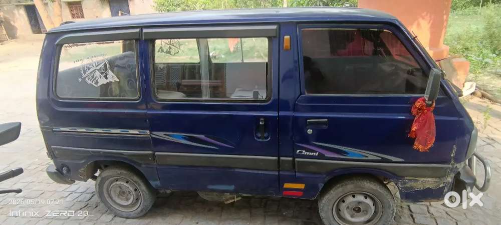 Omani Van Petrol Cng