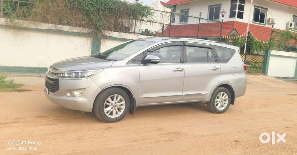 Toyota Innova Crysta 2.4 Zx Mt, 2016, Diesel