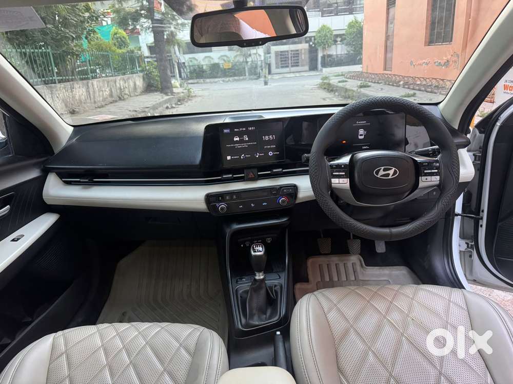 Hyundai Verna 1.5 Sx Petrol Mt, 2023, Petrol