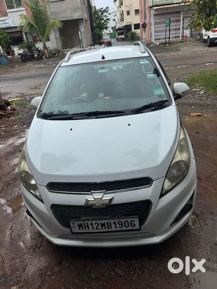 Chevrolet Beat Petrol 2015