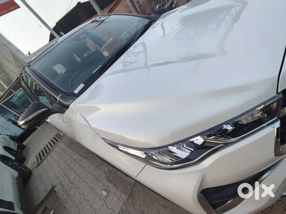 Toyota Innova Hycross 2026 Petrol Hybrid