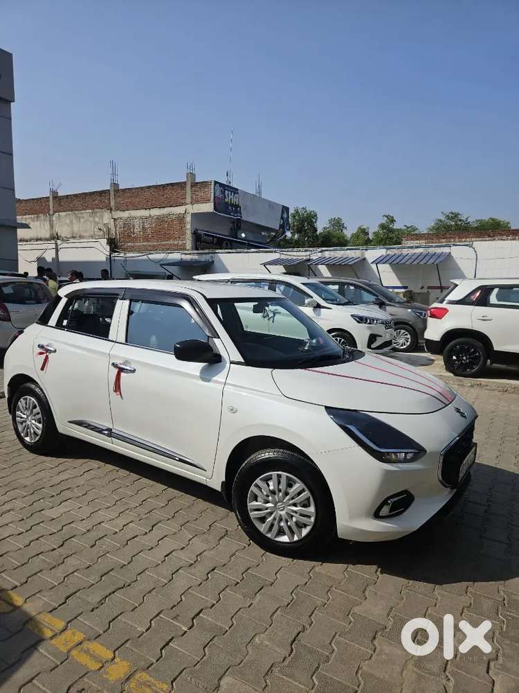 Maruti Suzuki Swift 2025 Petrol 1500 Km Driven