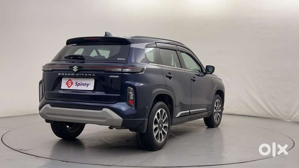 Maruti Suzuki Grand Vitara 1.5 Alpha Smart Hybrid At, 2022, Petrol