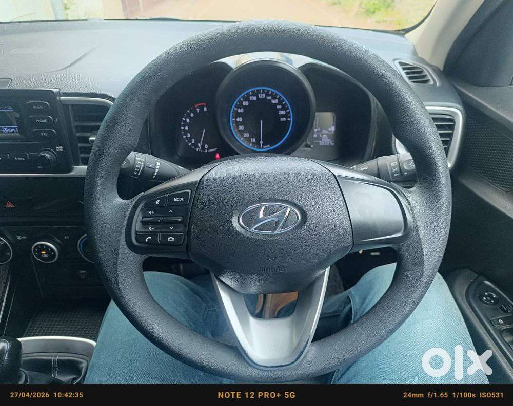 Hyundai Venue 1.2 S (o), 2019, Petrol