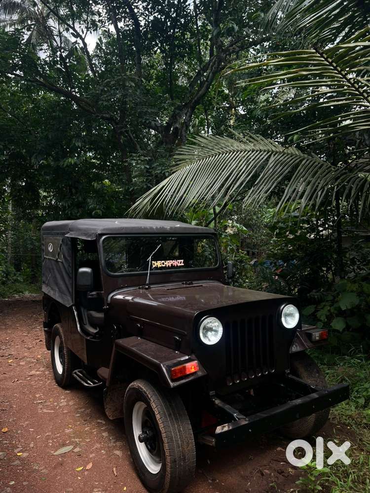 Mahindra Jeep 1986