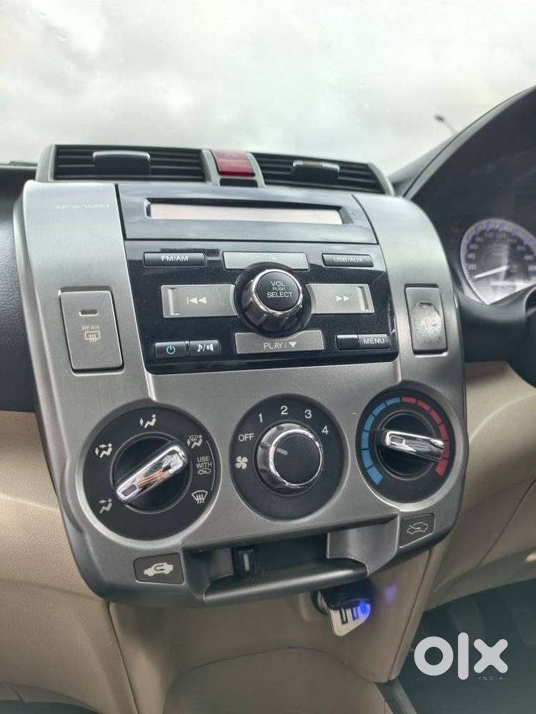Honda City V Mt, 2012, Cng & Hybrids