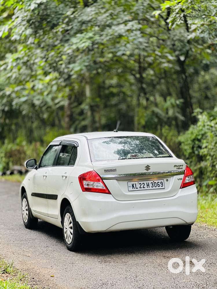 Maruti Suzuki Swift Dzire Vdi Optional, 2015, Diesel