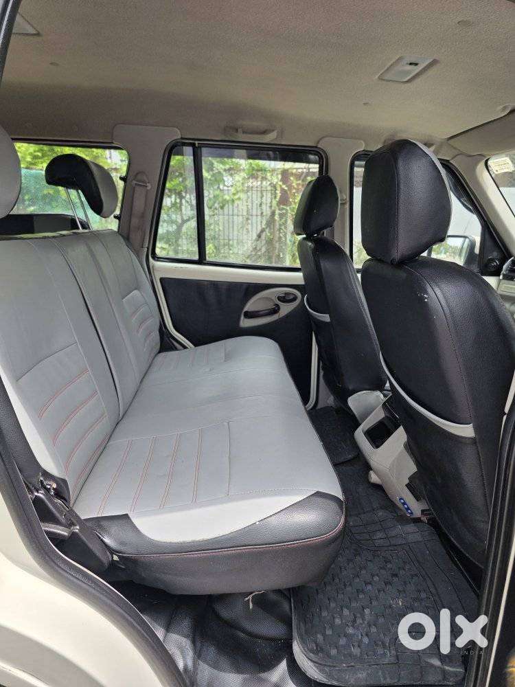 Mahindra Scorpio S2, 2016, Diesel
