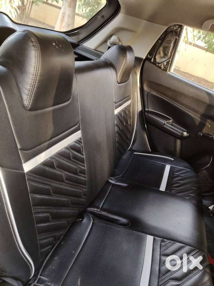 Maruti Suzuki Swift Vvt Lxi, 2021, Petrol