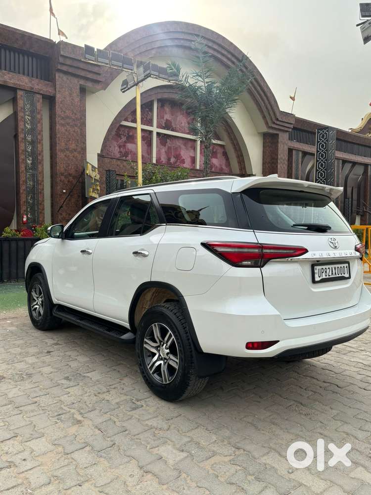 Toyota Fortuner 4x2 At 2.7 Petrol, 2025, Petrol