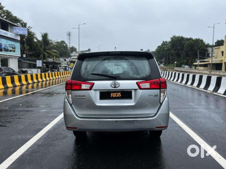 Toyota Innova Crysta 2.4 G Mt, 2018, Diesel