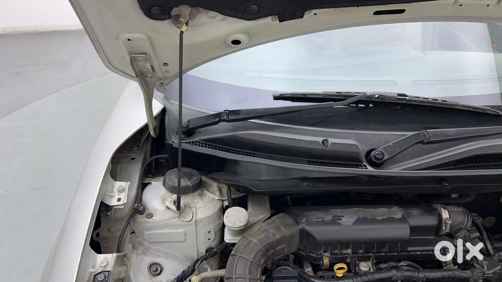 Maruti Suzuki Dzire 1.2 Vxi Amt, 2017, Petrol