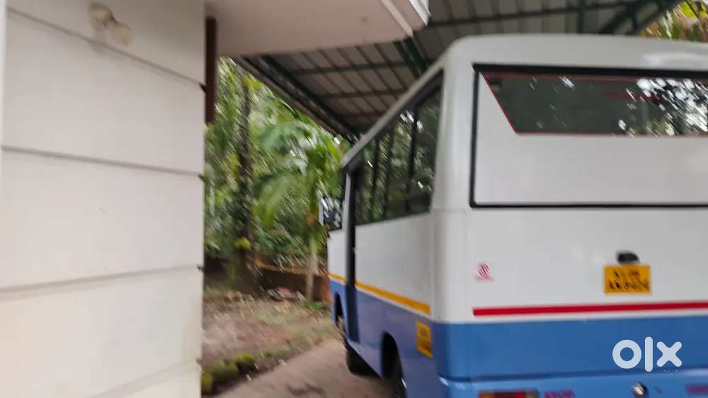 Mahindra Tourister 2008 Model 10+1