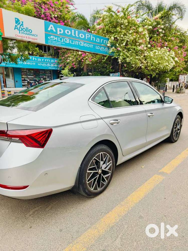 Skoda Octavia 2.0 L K Tsi At, 2021, Petrol