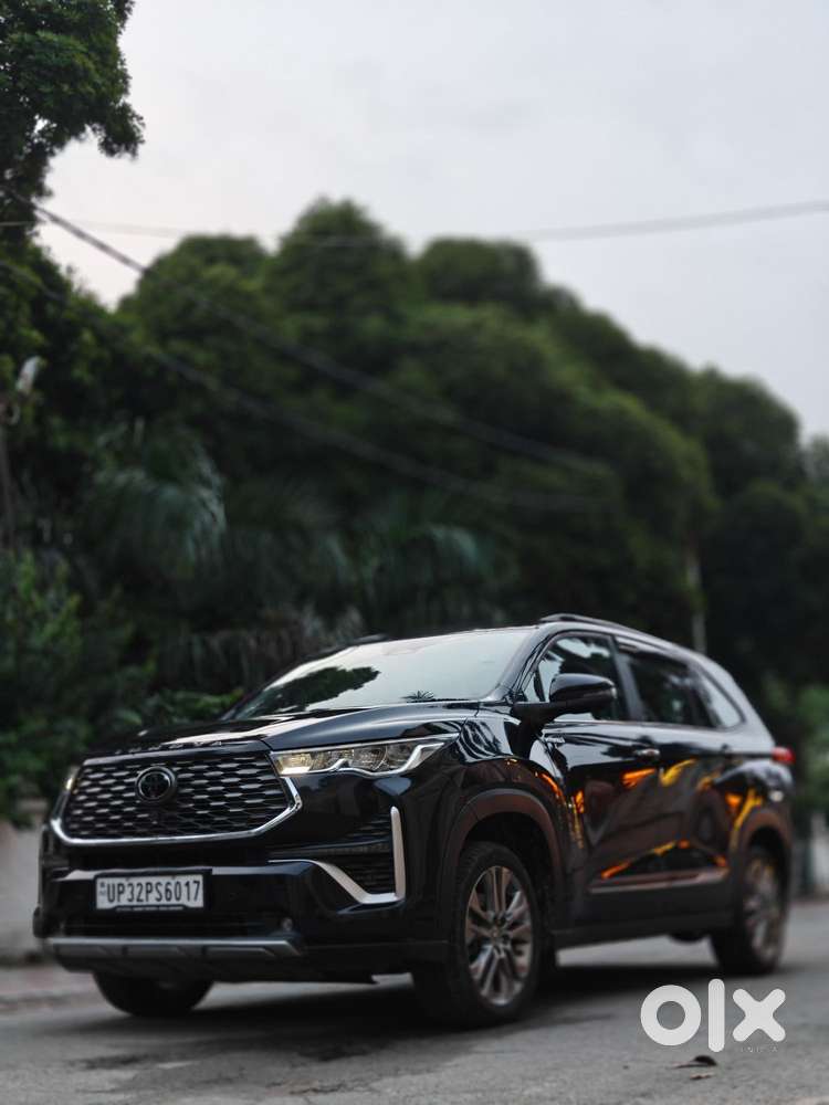 Toyota Innova Hycross 2.0 Zx (o) Hybrid 7 Str, 2024, Cng & Hybrids
