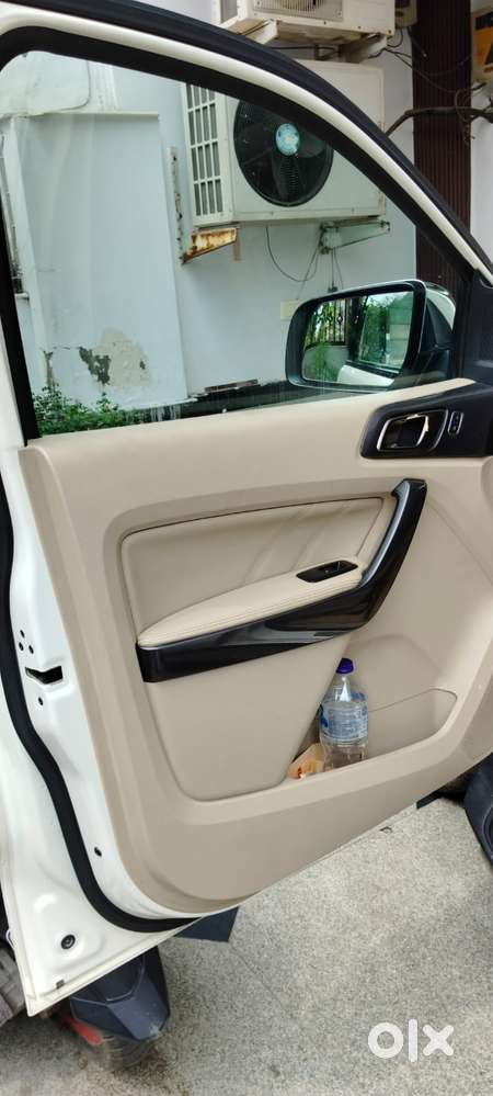 Ford Endeavour 3.2 Titanium At 4x4, 2017, Diesel