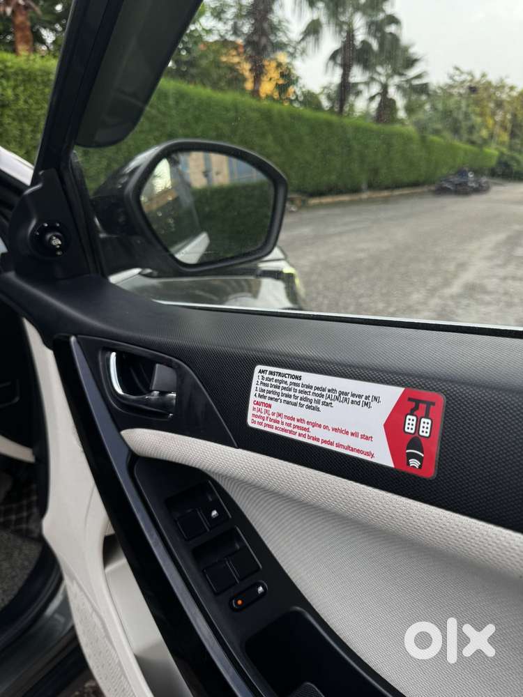 Tata Nexon 1.2 Revotron Xza Plus, 2023, Petrol