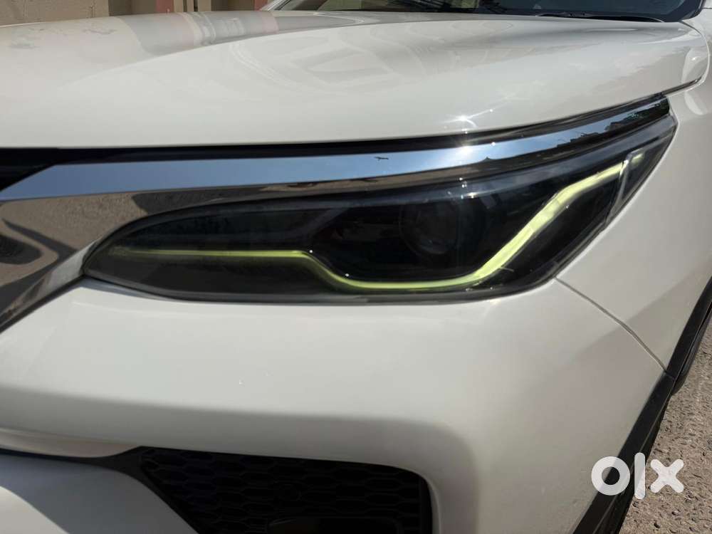 Toyota Fortuner 4x2 At 2.8 Diesel, 2025, Diesel