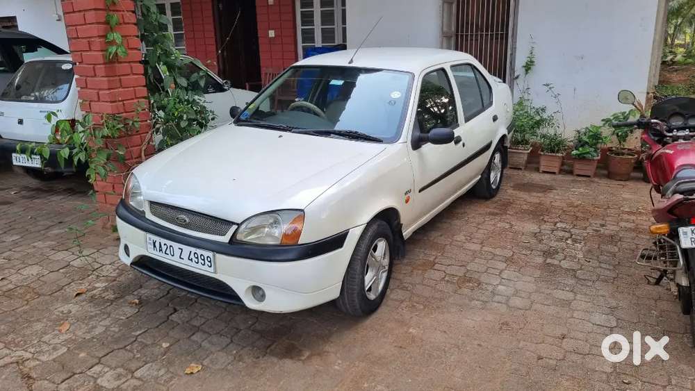 Ford Ikon 1.6 Sxi (top Model)