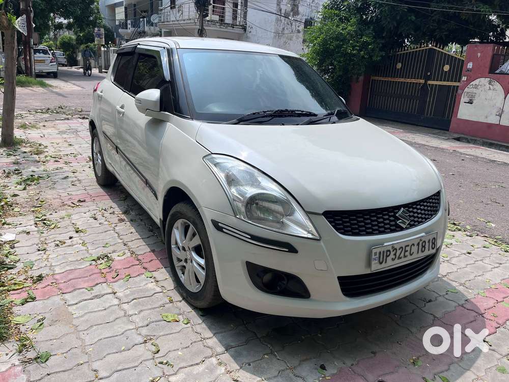 Maruti Suzuki Swift Vvt Zxi, 2012, Petrol