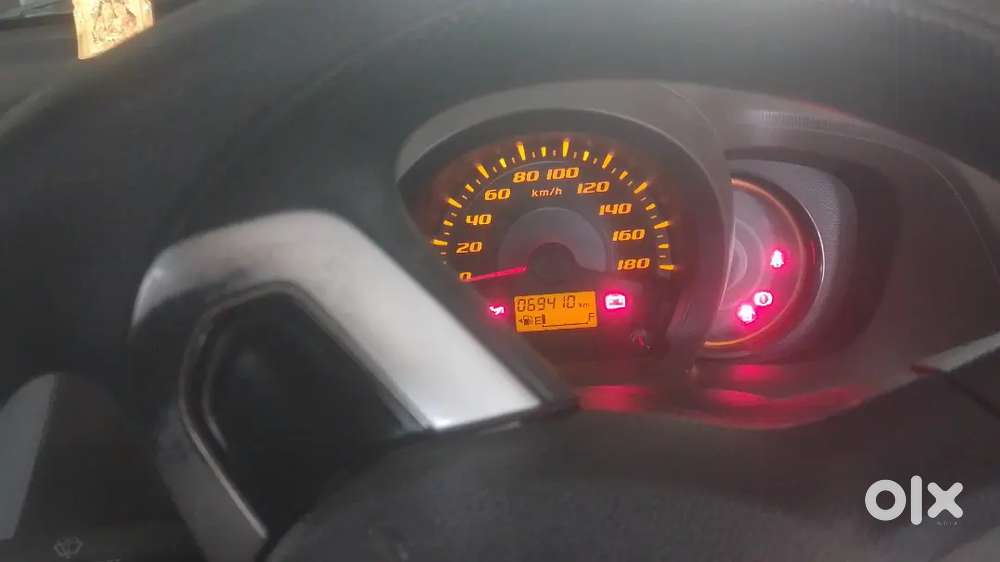 Top Model Honda Amaze Vx 2013 Petrol Manual