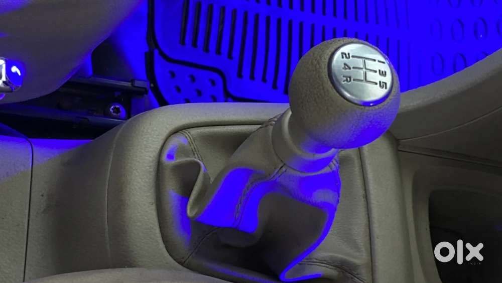 Maruti Suzuki Swift Dzire Vxi 1.2, 2014, Petrol