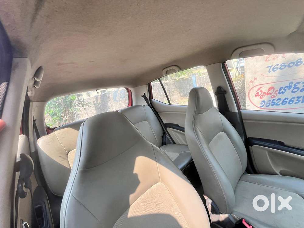 Hyundai Car Manual 2012