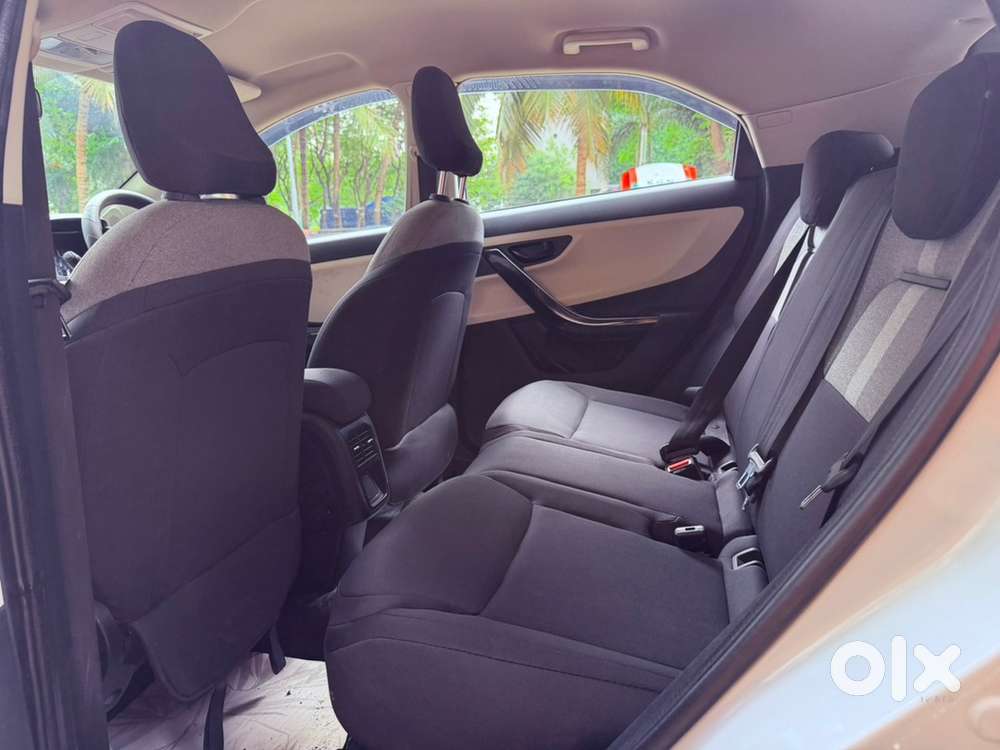 Tata Nexon Cng Creative 2026