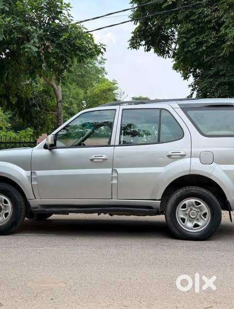 Tata Safari Storme 2016 Diesel Manual Year