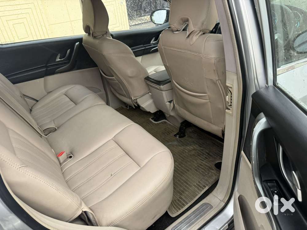 Mahindra Xuv500 W7, 2016, Diesel