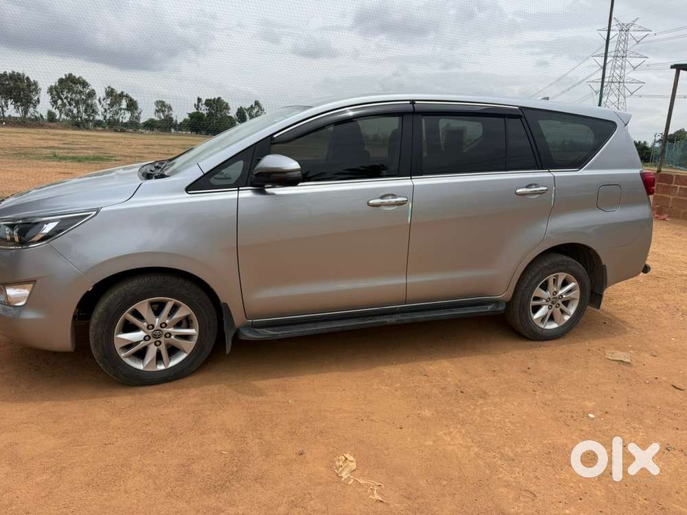 Toyota Innova Crysta 2020,bs4.with All Extra Fiting New Tyres New Batt