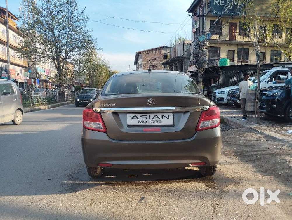 Maruti Suzuki Swift Dzire 1.3 Vxi, 2022, Petrol