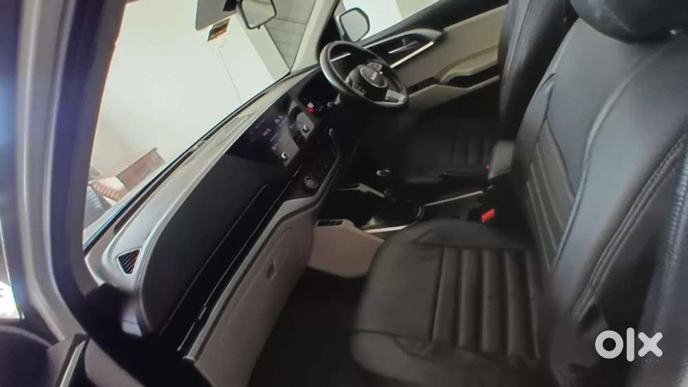 Kia Carens 1.5 Luxury Plus Diesel At 7 Str, 2023, Diesel